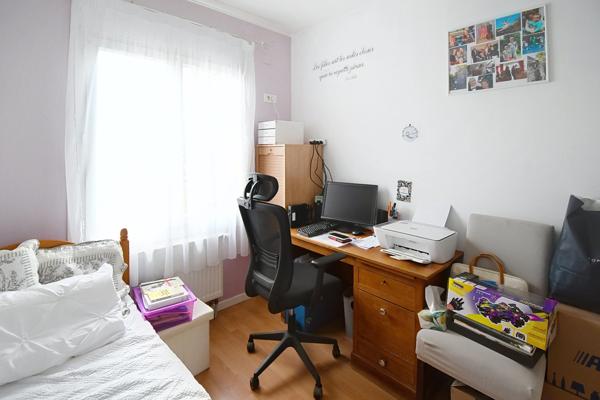 MAISON DE PLAIN-PIED 102 M² AVEC VÉRANDA À LONGUYON