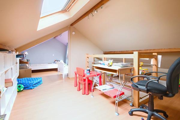 MAISON DE PLAIN-PIED 102 M² AVEC VÉRANDA À LONGUYON