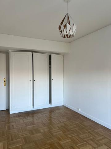 T2 VIDE A LOUER BORDS DE MARNE JOINVILLE LE PONT 61.80M²