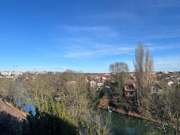 T2 VIDE A LOUER BORDS DE MARNE JOINVILLE LE PONT 61.80M²