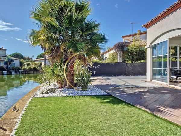 Marina 3 chambres avec appontement de 15 m pour bateau