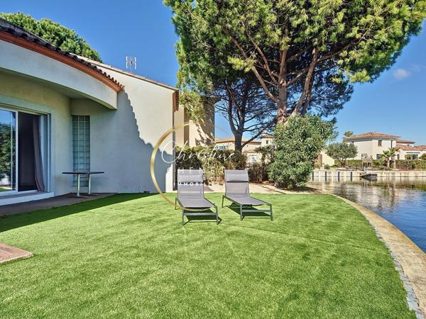 Marina 3 chambres avec appontement de 15 m pour bateau