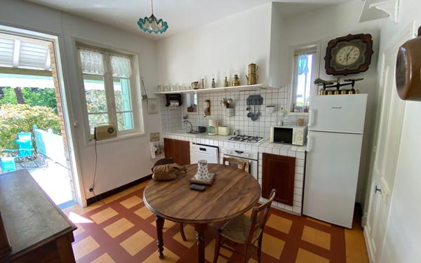 Maison à vendre    6 pièces •  Les Mathes