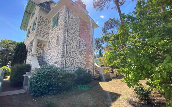 Maison à vendre    6 pièces •  Les Mathes