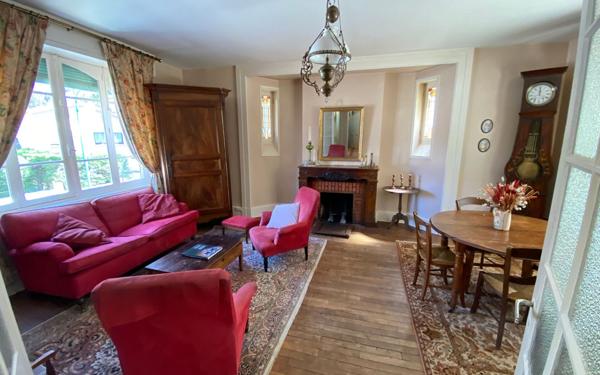Maison à vendre    6 pièces •  Les Mathes