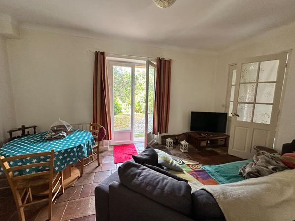 Investissement locatif a Bressols 82 : Appartement T3 avec terrasse, garage