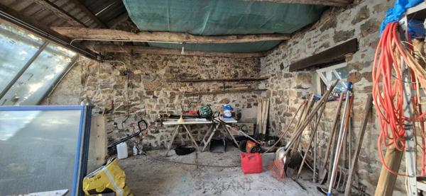 PONT-DE-BUIS-LÈS-QUIMERCH – RUMENGOL - LE FAOU  Maison de charme au calme, jardin paysager