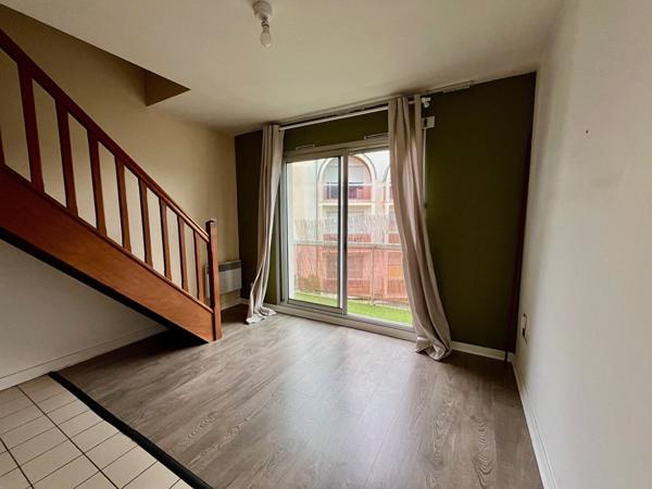 Appartement Nantes centre ville T2 de 29 m2 balcon + Box,  
Nantes 44000