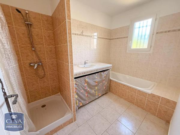 Maison à louer 4 pièces 102.67m² Pélissanne (13330)