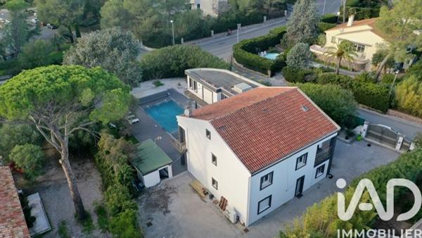 Maison à vendre 7 pièces 279 m² Saint-Raphaël