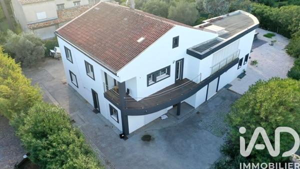 Maison à vendre 7 pièces 279 m² Saint-Raphaël
