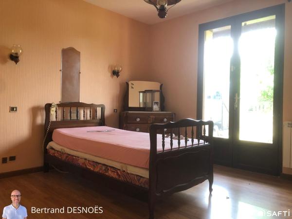 Pavillon 4 chambres offrant un potentiel important