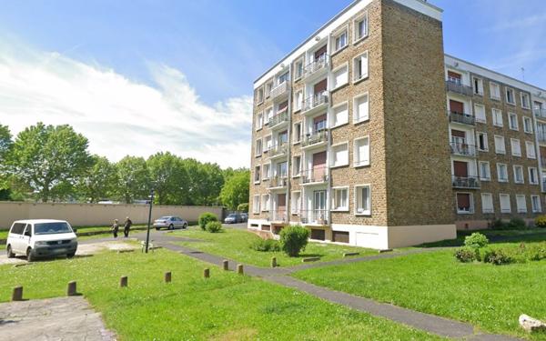 Appartement à vendre    4 pièces • 75,06 m2 Ris-Orangis