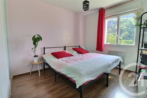Maison à vendre  5 pièces - 88,30 m 2   ST RAMBERT EN BUGEY  - 01