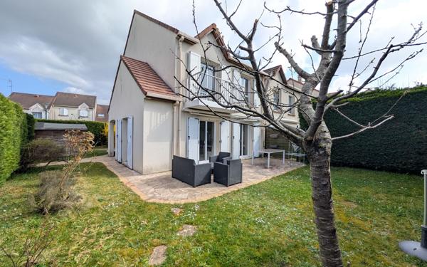 Maison à vendre    6 pièces • 104 m2 Noiseau