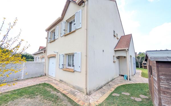 Maison à vendre    6 pièces • 104 m2 Noiseau