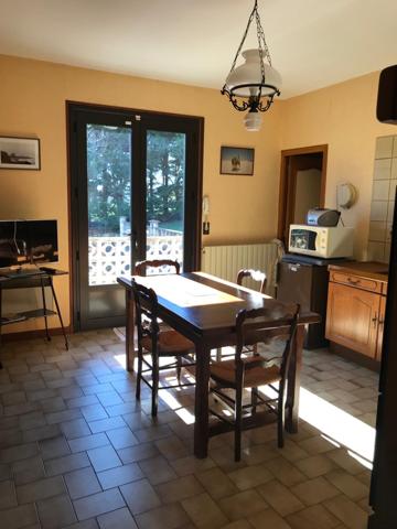 belle villa traditionnelle T6