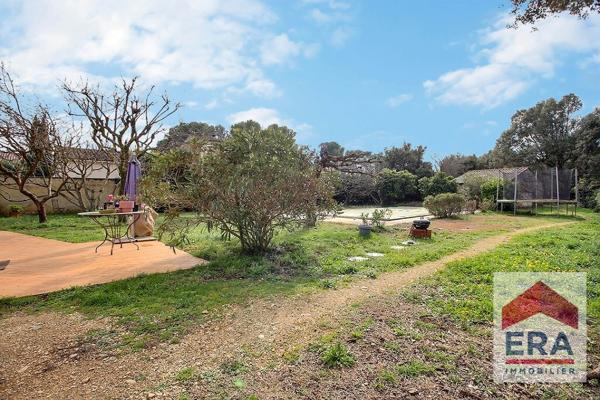 Maison 4 pièces - 3 chambres - Jardin - Piscine