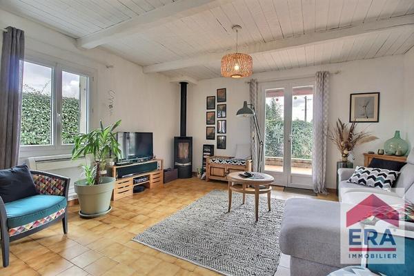 Maison 4 pièces - 3 chambres - Jardin - Piscine