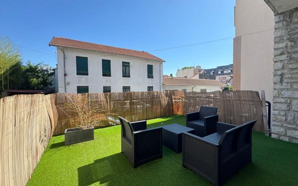 Appartement à vendre    2 pièces • 59 m2 Pau