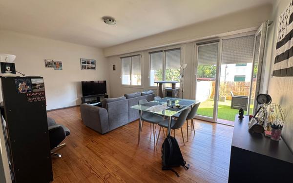 Appartement à vendre    2 pièces • 59 m2 Pau
