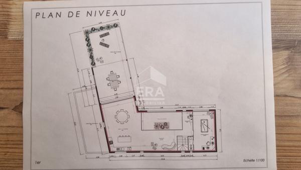 EGUILLES : Terrain à bâtir de 1413 m² avec permis purgé pour 287 m² de surface plancher ou pour un nouveau permis (emprise 15%). Libre constructeur