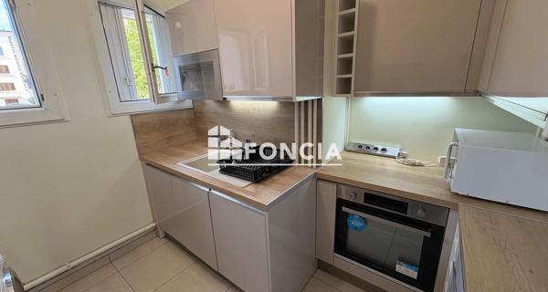 Location Appartement meublé 2 pièces 47.15 m² - Viry-châtillon 91170