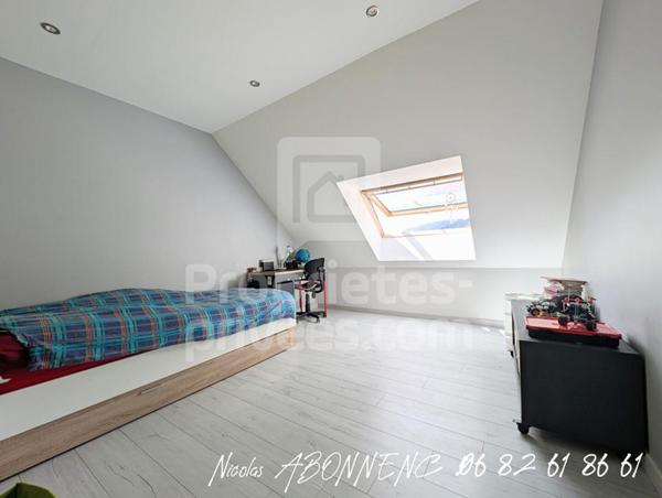 Maison Le Gua 8 pièce(s) 270 m2