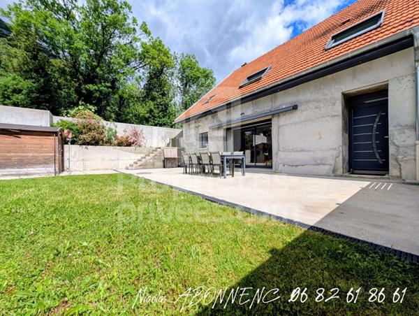 Maison Le Gua 8 pièce(s) 270 m2