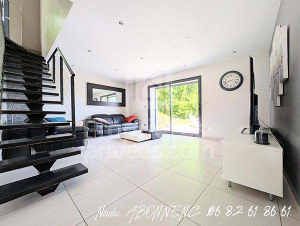 Maison Le Gua 8 pièce(s) 270 m2
