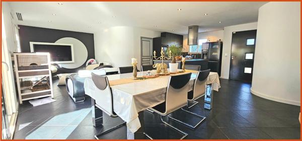 Magnifique contemporaine