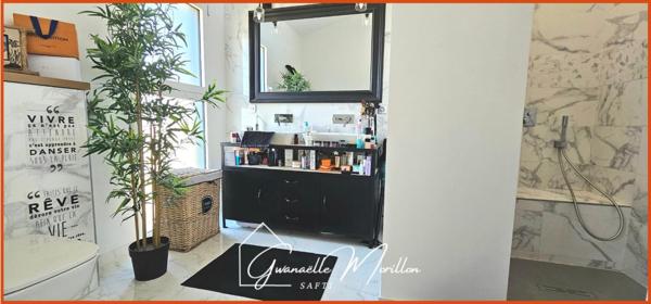 Magnifique contemporaine