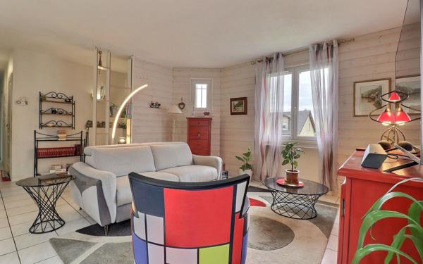 Maison à vendre    4 pièces • 96,23 m2 OEting