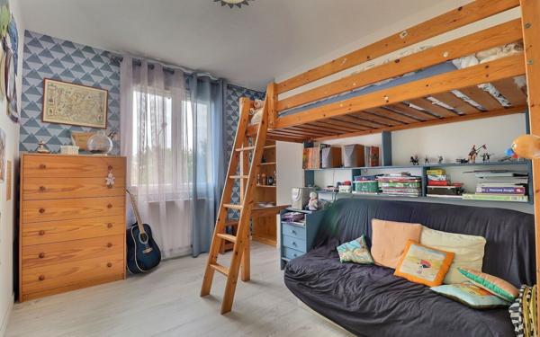 Maison à vendre    4 pièces • 96,23 m2 OEting