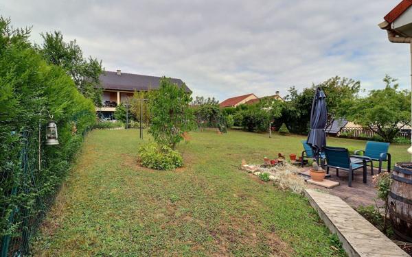 Maison à vendre    4 pièces • 96,23 m2 OEting