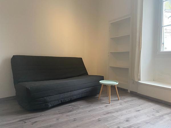 A LOUER - studio meublé à deux pas du château d'Angers 17.69 m²