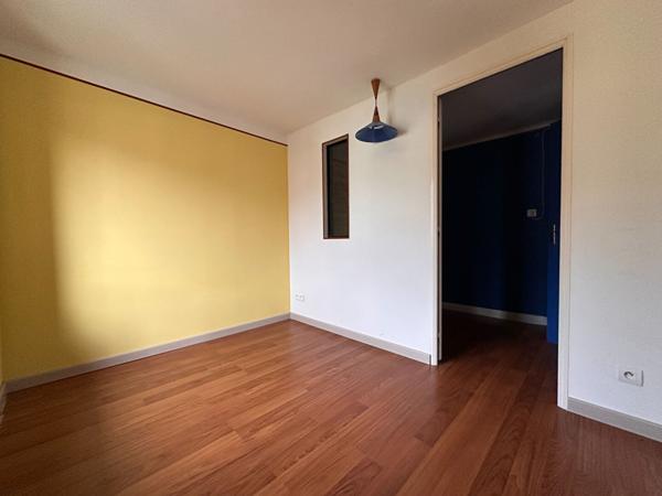 Maison - 8 pièces - 140 m²