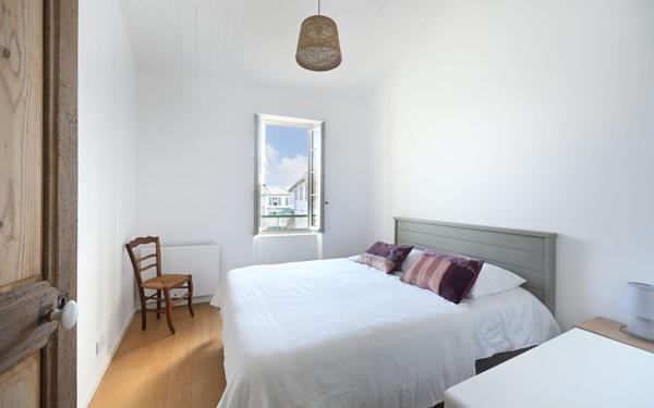 Maison à vendre    7 pièces •  Sainte-Marie-de-Ré