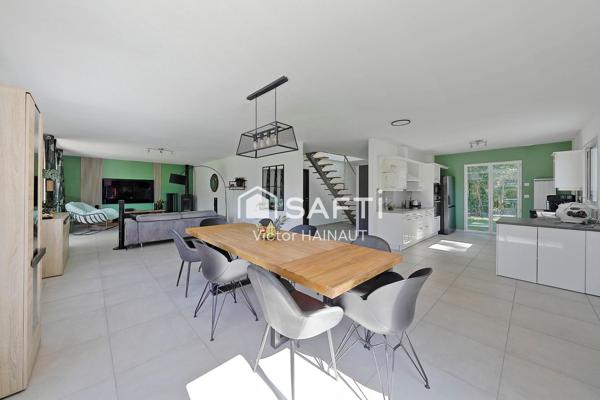 Maison 8 pièces - 251 m² - Bois Vignolles