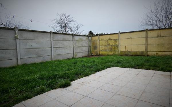 Maison à louer    3 pièces • 75,12 m2 Eppeville