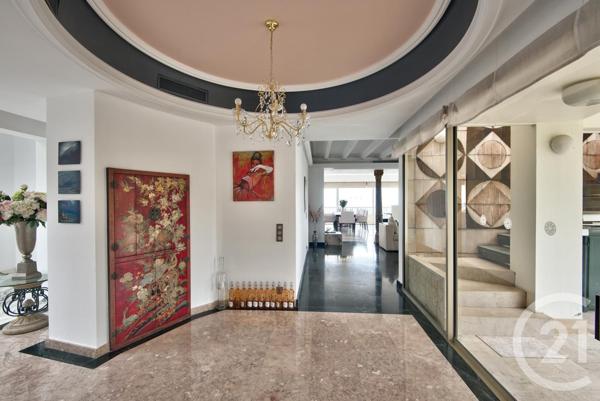 Appartement F5 à vendre  5 pièces - 247,71 m2 MENTON - 06