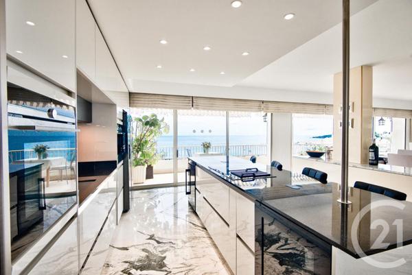 Appartement F5 à vendre  5 pièces - 247,71 m2 MENTON - 06