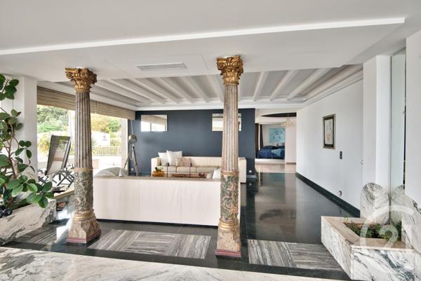 Appartement F5 à vendre  5 pièces - 247,71 m2 MENTON - 06