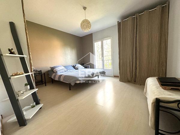 Maison Escalquens 6 pièce(s) 240 m2- Jardin-