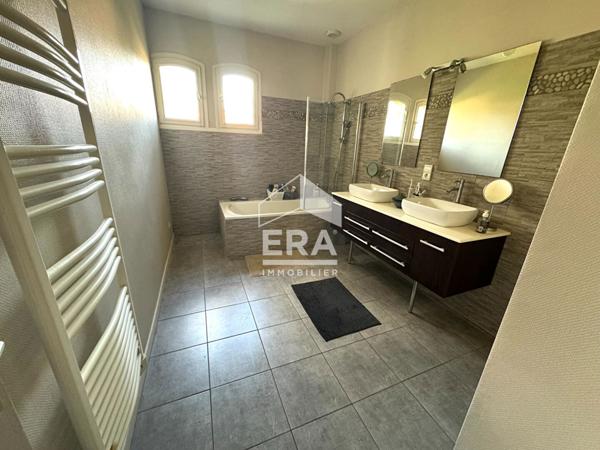 Maison Escalquens 6 pièce(s) 240 m2- Jardin-