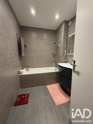 Appartement à vendre 5 pièces 99 m² Villemomble