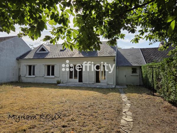 Maison
         5 pièces
        - 129 m² 220 500 € *