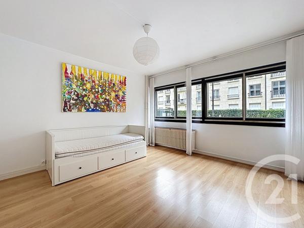 Appartement F1 à vendre  1 pièce - 26,19 m2 LE CHESNAY - 78