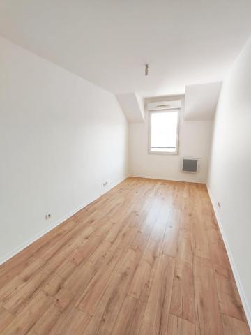 Résidence de 2005 - 4 pièces de 77 m², balcon + parking sous-sol