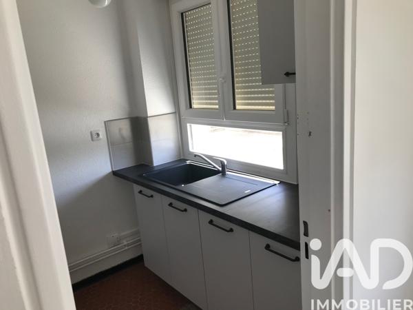 Location studio 27 m² Saint-Memmie